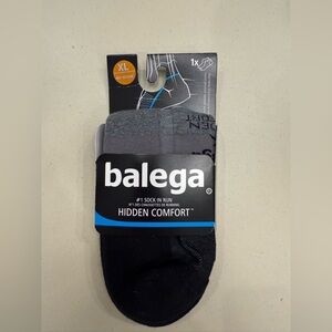 Balega Hidden Comfort No Show Socks - Gray and Black NEW